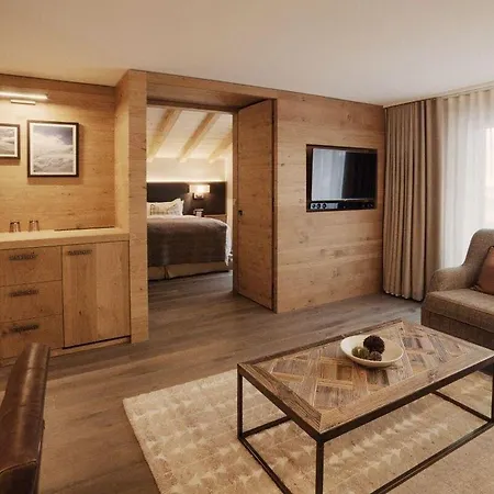 Contact Us At What App - 0041-798-079-427 To Book!! - Alpine Chalet - 10 Bedrooms Villa